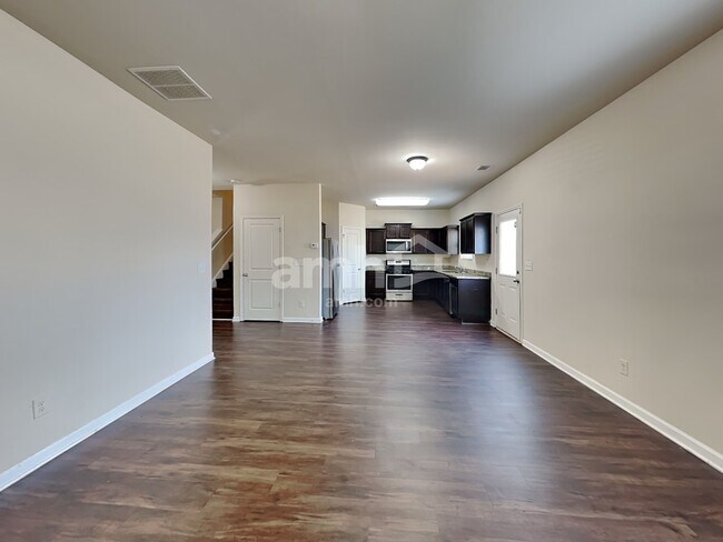 Foto del edificio - 4104 Dale Dr SE