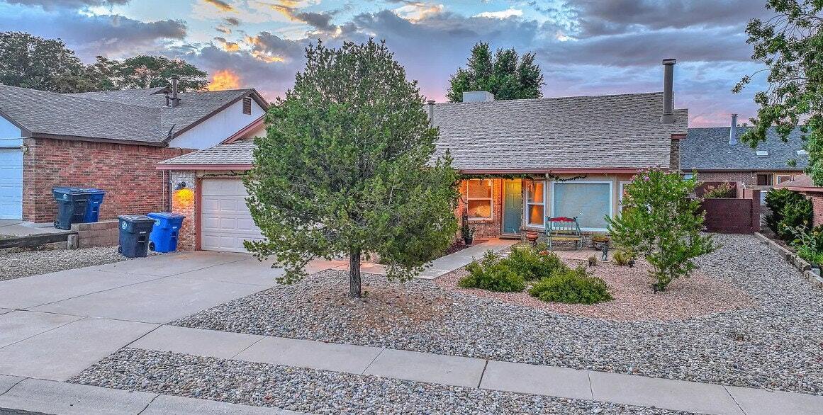 Foto principal - 6925 Sedge Ave NW