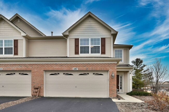 Building Photo - 147 Birch Ln