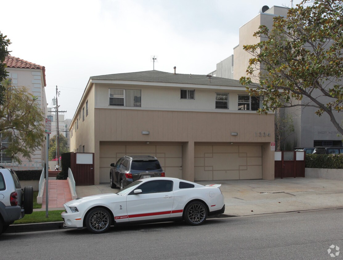 Primary Photo - 1334 16th St
