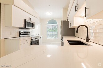 Building Photo - 4985 Sandra Bay Dr