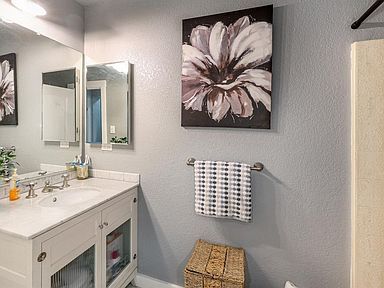 Foto del edificio - 2335 Mandarin Ln