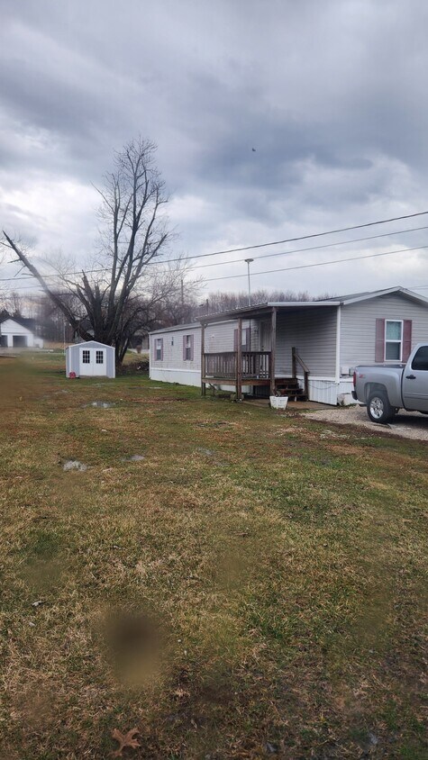 Foto del edificio - 207 Cedar St