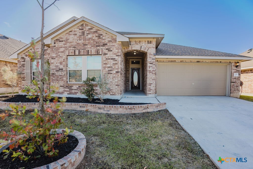 Foto principal - 632 Ridge Meadow Dr