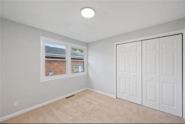 Foto del edificio - 2810 Roanoke Ave