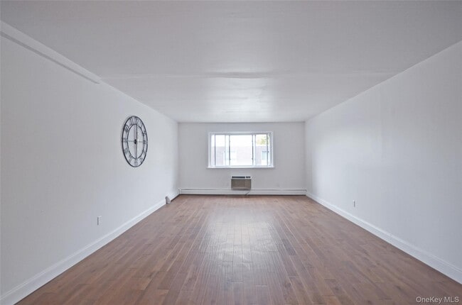 Building Photo - 437 Palisade Ave