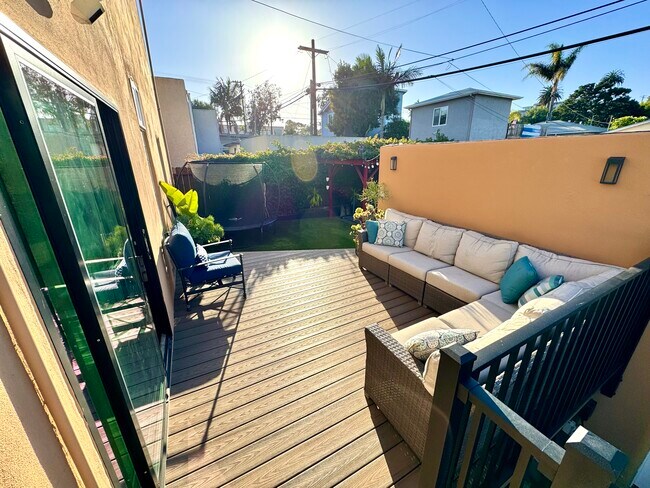 Foto del edificio - 1824 Mendota St