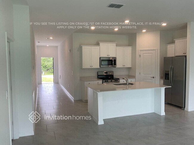 Foto del edificio - 22350 Walton Ave