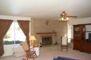 Building Photo - 4636 W Aster Dr