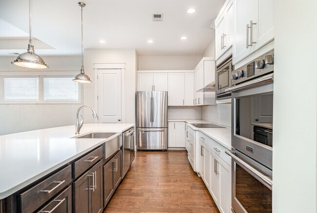 Foto del edificio - Stunning all one-level home in Hendersonvi...
