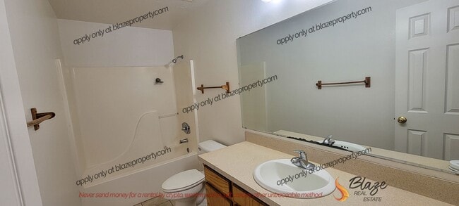 Building Photo - 3-Bed 1 Bath Hamlet Home for Rent