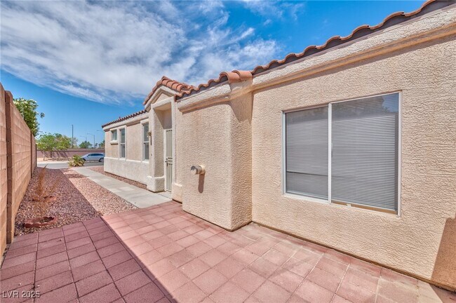 Foto del edificio - 2559 W Richmar Ave