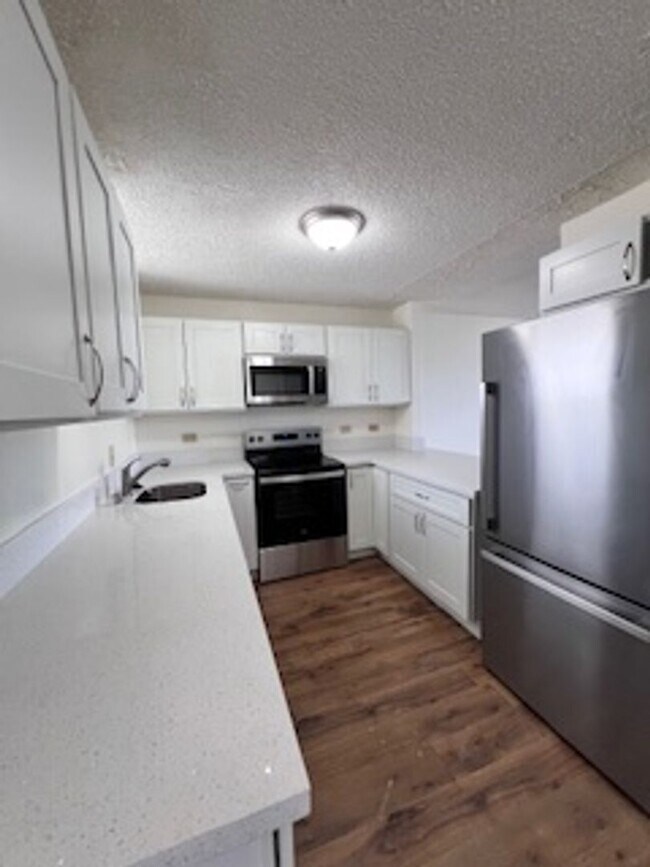 Building Photo - 2-Bedroom, 2-Bath Single Family Home for Rent