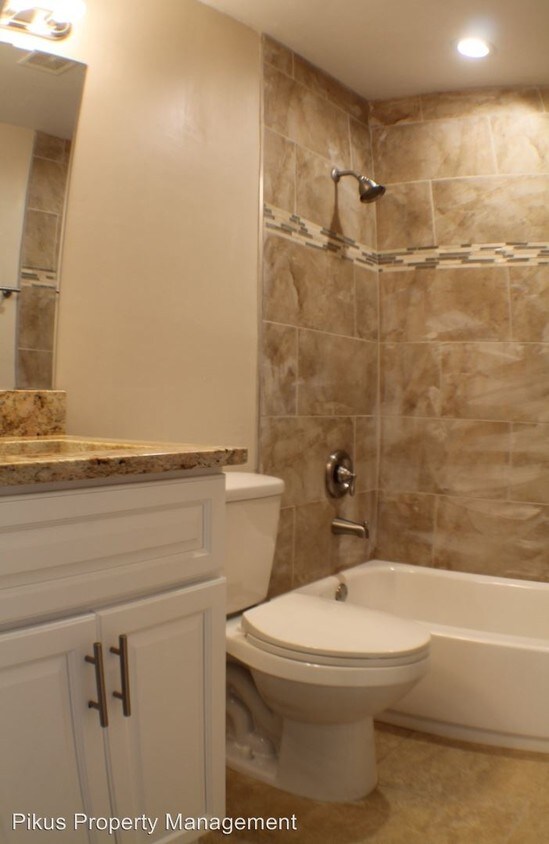 Building Photo - 11485 Orange Blossom Dr