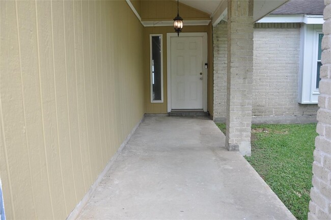 Foto del edificio - 4715 Glendower Dr