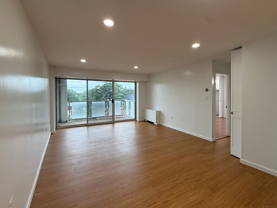 Foto principal - 30 Woodland St