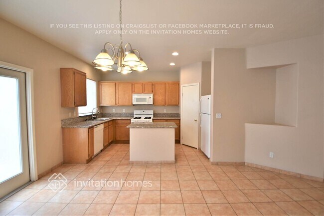 Building Photo - 641 Painted Opus Pl