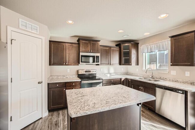 Building Photo - 11481 Moonrock Heights
