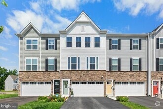 Building Photo - 56 Dolcie Ln