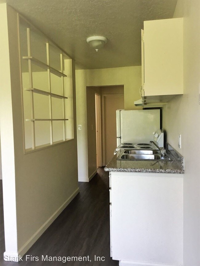Foto del edificio - 303 SE 126th Ave