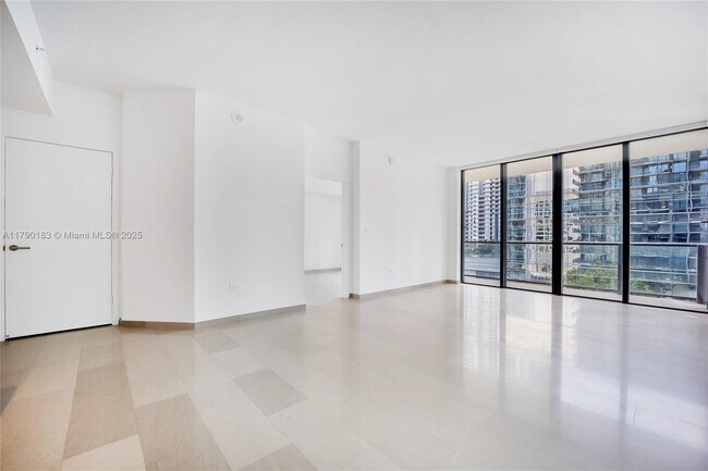 Building Photo - 88 SW 7th St