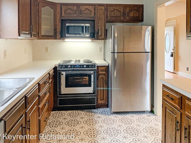 Foto del edificio - 4 br, 2 bath House - 4304 Austin Ave