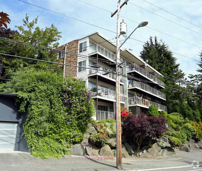 Building Photo - Magnolia Apartments