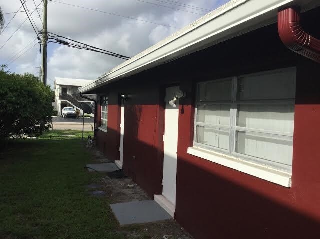 Foto del edificio - 1501 NE 56th St