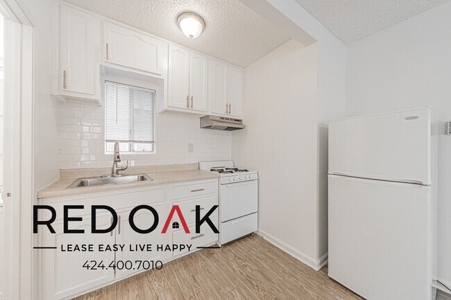 Foto del edificio - 818 S Mariposa Ave