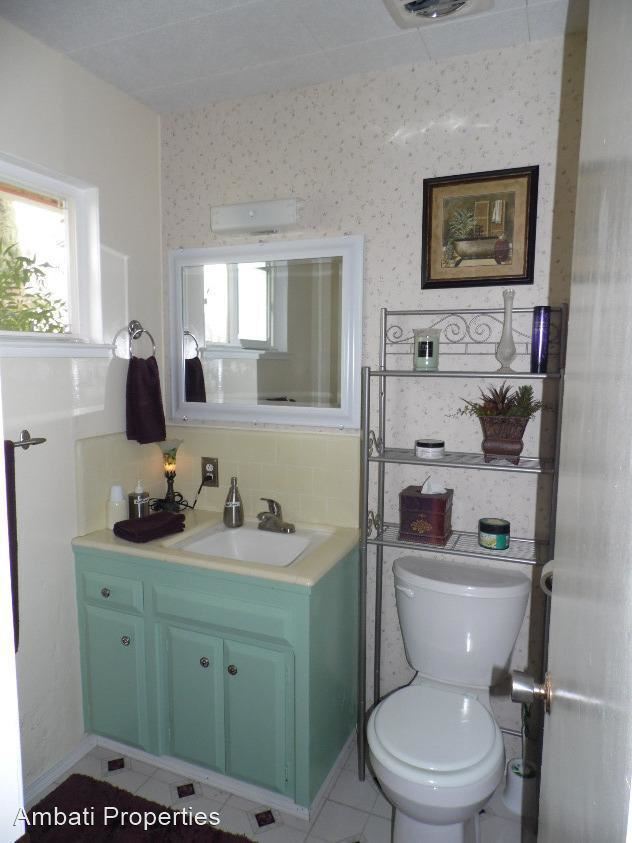 Foto del edificio - 3 br, 2 bath House - 7959 E. Herndon Ave