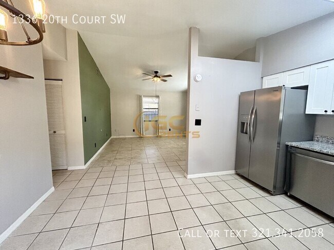 Building Photo - 1336 20th Ct SW
