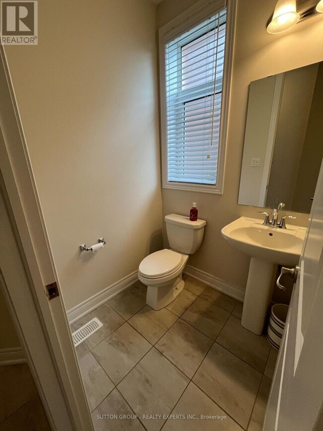 Building Photo - 89 Morningside Dr