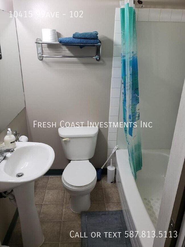 Photo du bâtiment - 10415 99 Ave