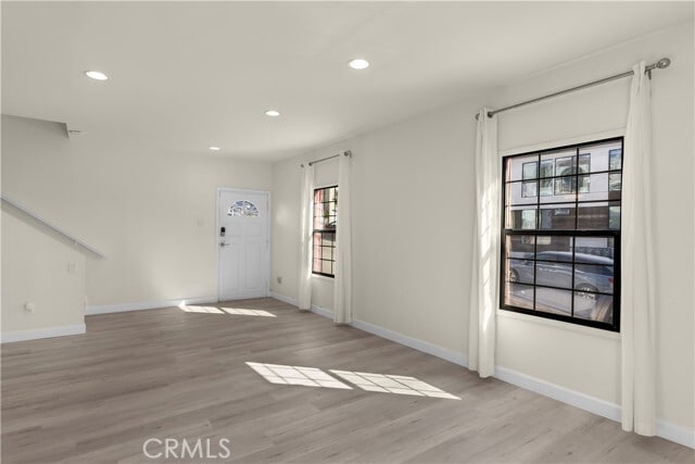 Building Photo - 207 16th St