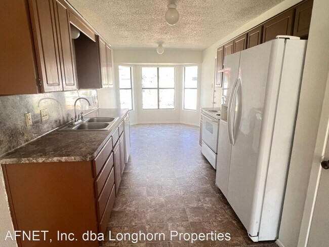 Building Photo - 3 br, 2 bath House - 2909 Boyd Ave
