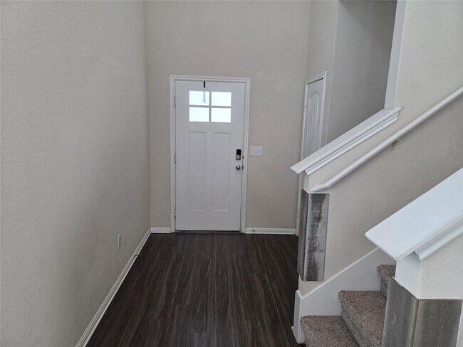 Building Photo - 1232 Fairhaven Gtwy