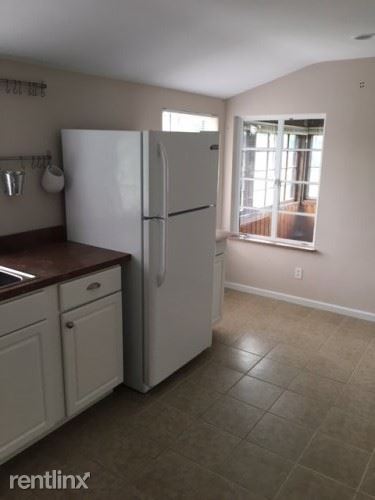Foto del edificio - 2203 Berwyck Ct
