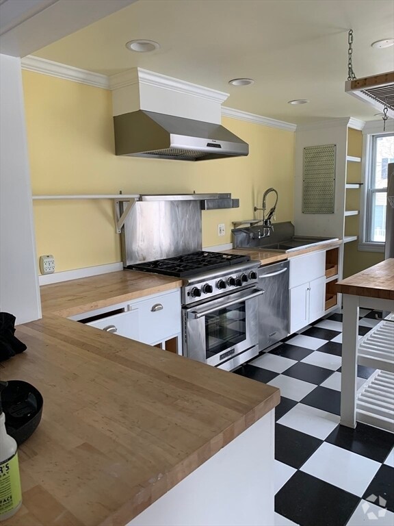 Downtown Watertown Apartments for Rent Watertown, MA 94 Rentals