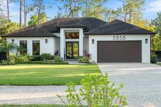 Building Photo - 5858 Star Grass Ln