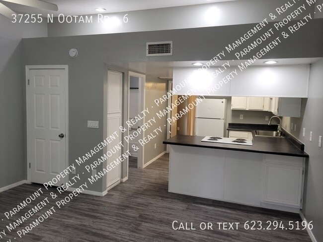 Foto del edificio - 37255 N Ootam Rd