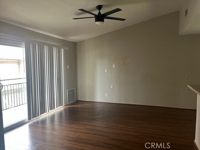 Foto del edificio - 74606 Driftwood Dr