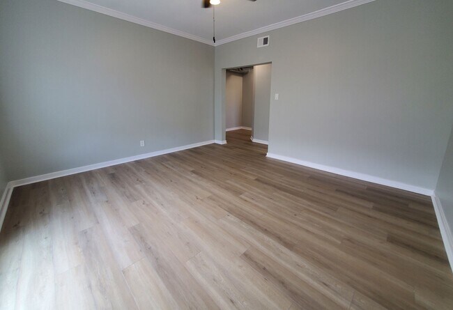 Foto del edificio - 2064 W Hutchinson St