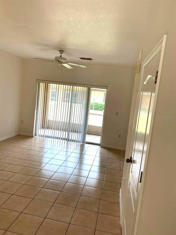 Foto del edificio - 219 Weymouth Dr