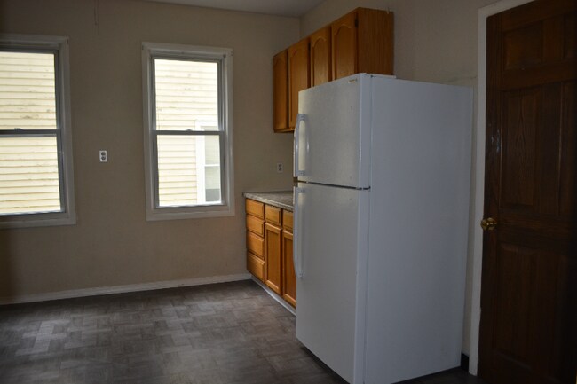 Building Photo - 1621 Dudley Ave