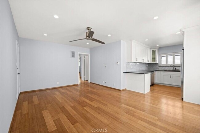 Foto del edificio - 7506 Romaine St