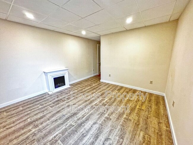 Building Photo - 256 Allegheny St