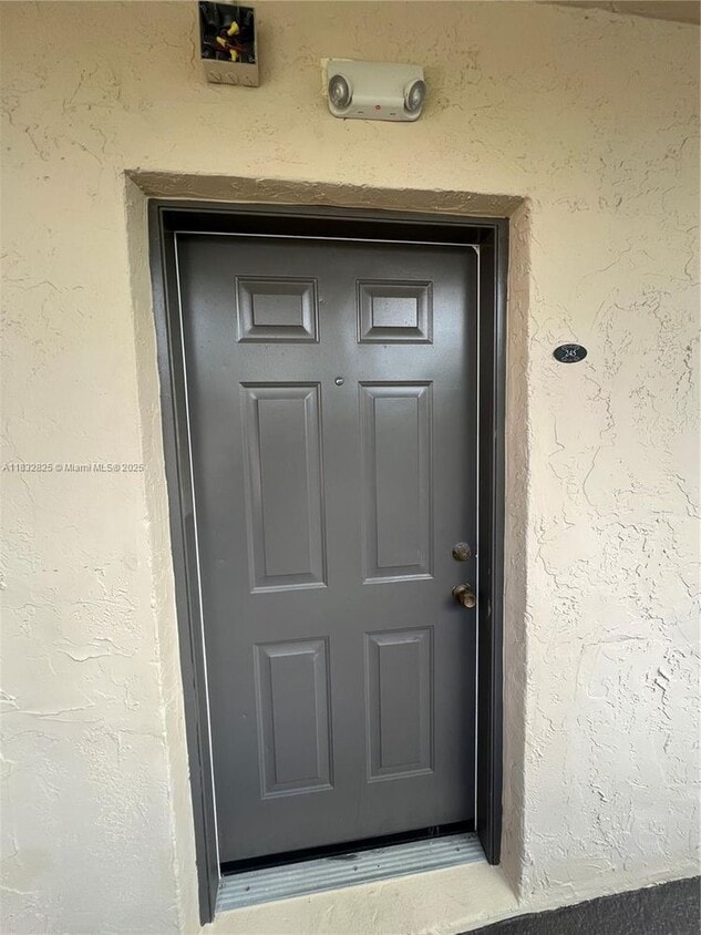 Photo - 14500 SW 88th Ave-245-245