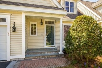 Building Photo - 27 Meyer Hill Dr