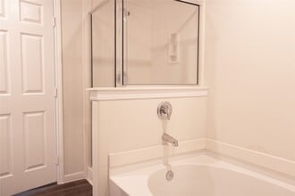 Building Photo - 14511 Sweet Cherry Dr