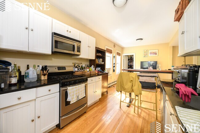 Foto del edificio - 208 Harvard St